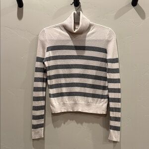 Velvet by Graham & Spencer Cream and Gray Striped Turtleneck Sweater